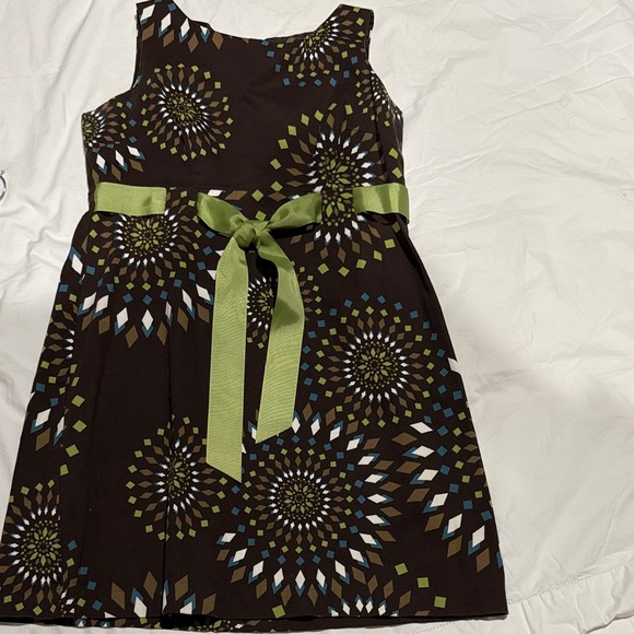 Jessica Howard Dresses & Skirts - Jessica Howard  Sleeveless Brown and Green Patterned Mini Dress